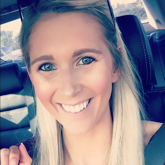 kelly_sims